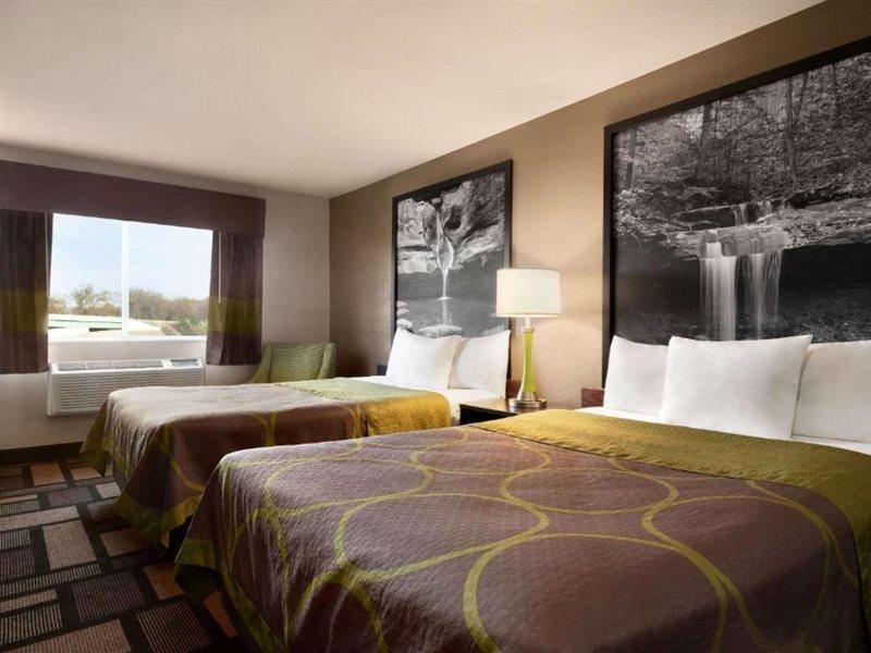 Super 8 By Wyndham Akron S/Green/Uniontown Oh Bagian luar foto